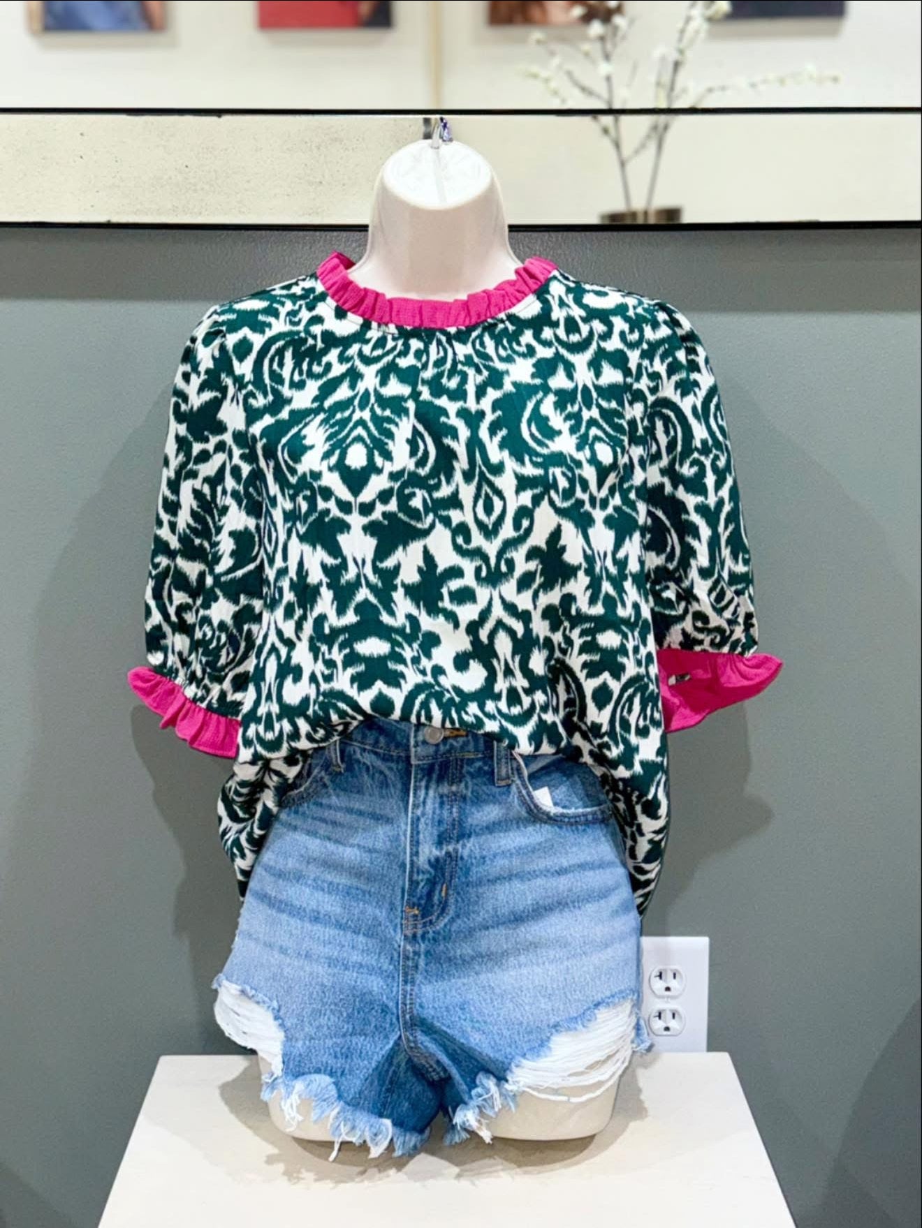 Abstract Print Short Sleeve Top