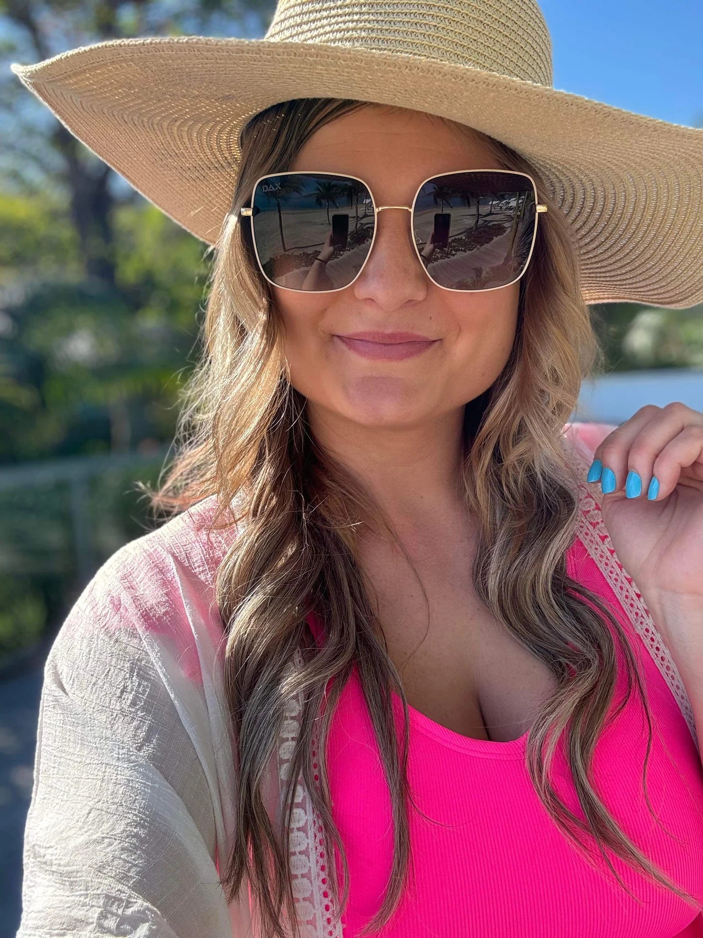 Evie in Black Sunglasses