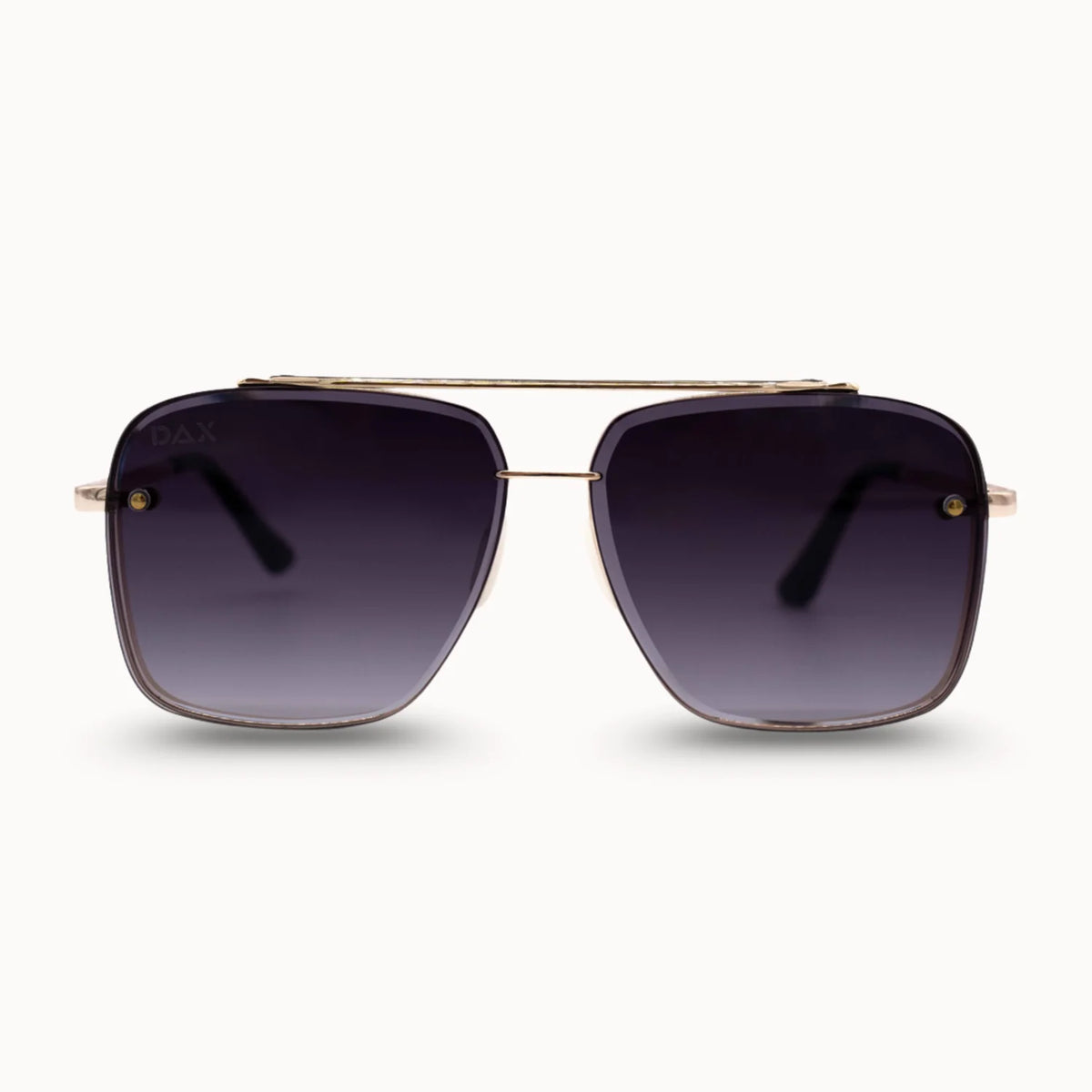 Dallas in Black Ombré Dax Sunglasses