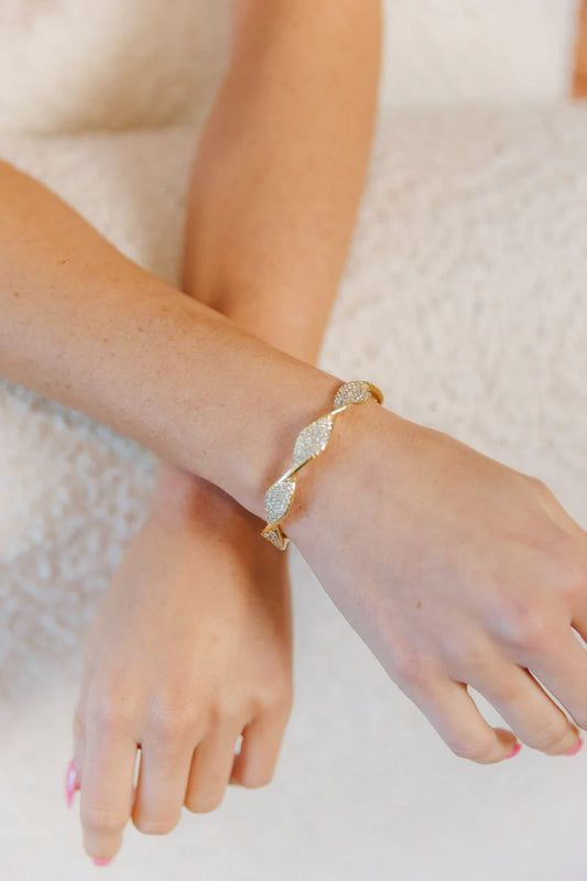 Twist Diamond Bangle