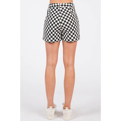 GAME DAY CHECKERED OVERLAY WRAP FRONT MINI SKORT: BLACK / S-M-L(2-2-2)