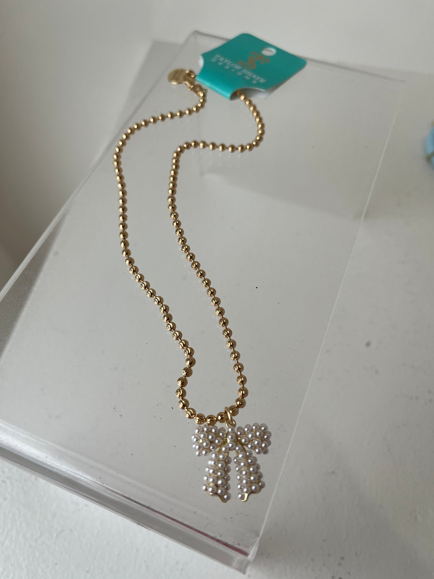 Pearl Bow Necklace
