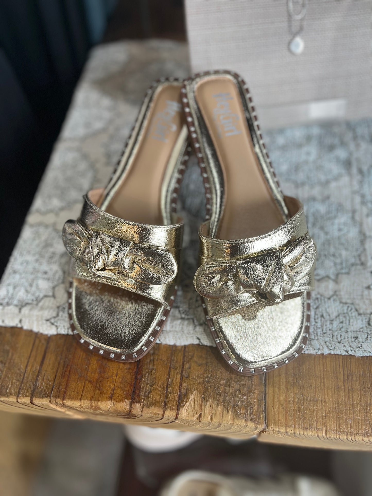 Gold Crinkle Metallic