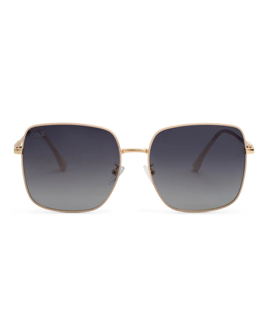 Evie in Black Sunglasses