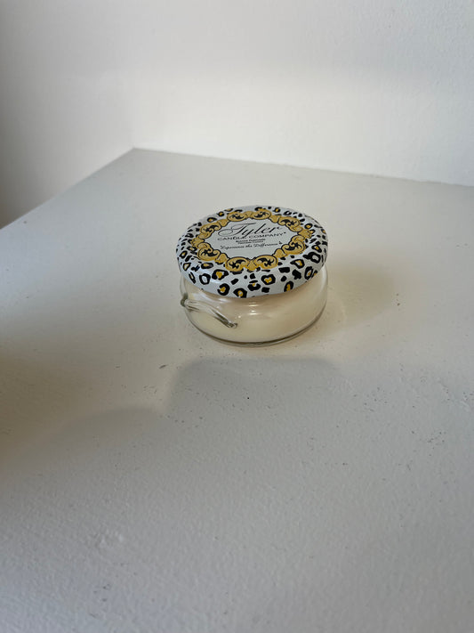 Diva Candle