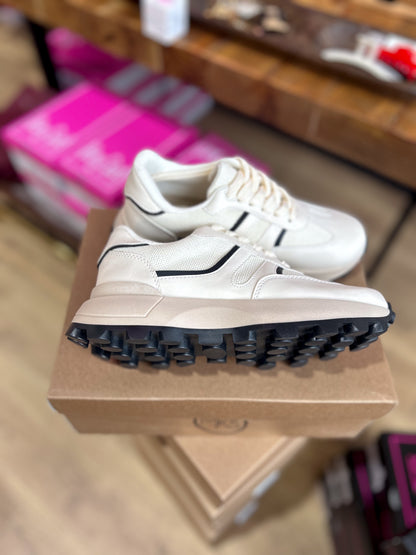 Mary 1 Off White Sneakers