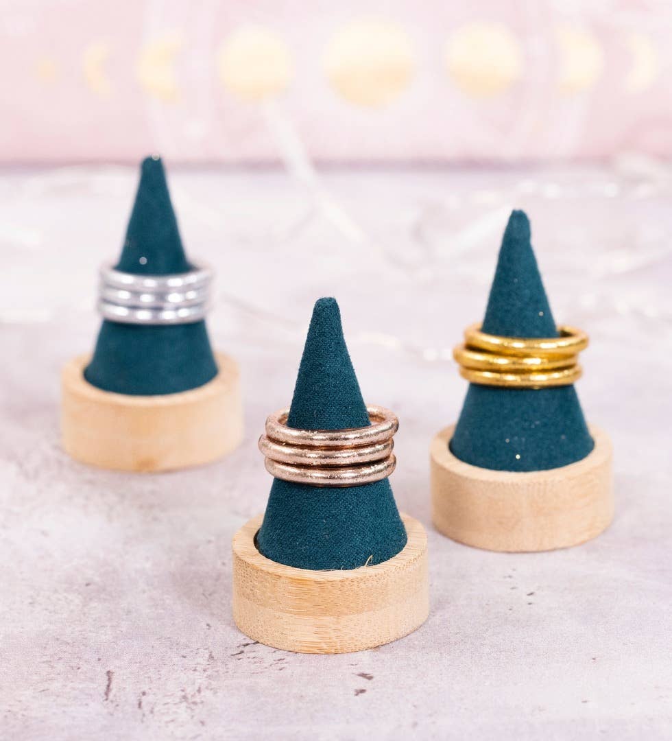 Gold bangle ring - size S